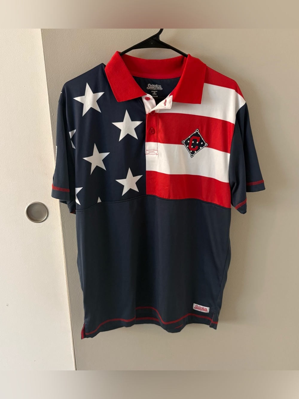 Cleveland Guardians MLB Polo Shirt USA Red White Blue Flag Size Men’s Medium